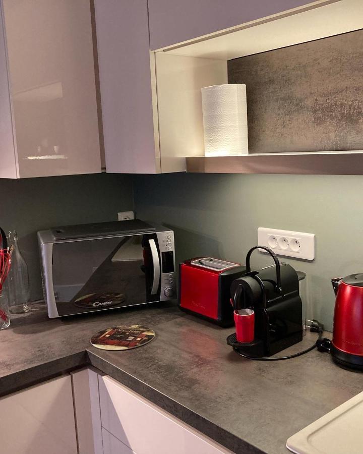 La Maison Virginie 1 A 2 Pers Charmant Hyper Centre- Cour- Parking- Linge- Fibre- Proximite Lac Canal Piscine Монтаржи Экстерьер фото